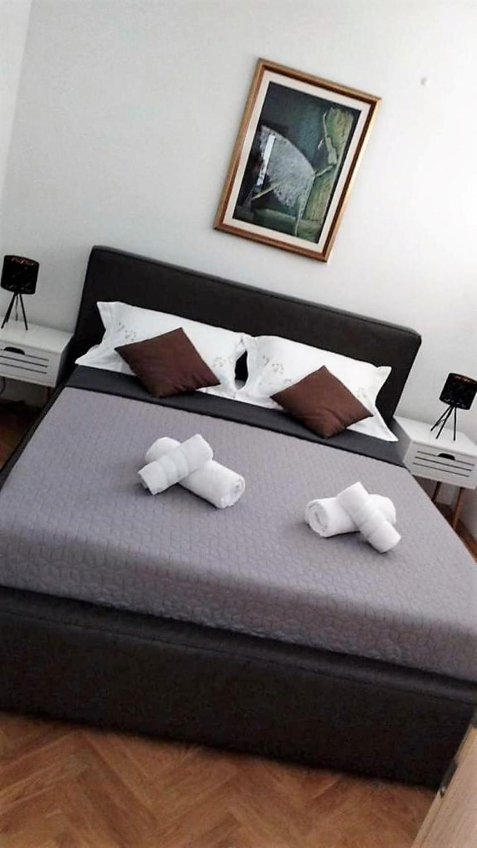 Mm Split Apartment - 5 Min By Car To The Beach & City Center - Free Public Parking Exteriör bild